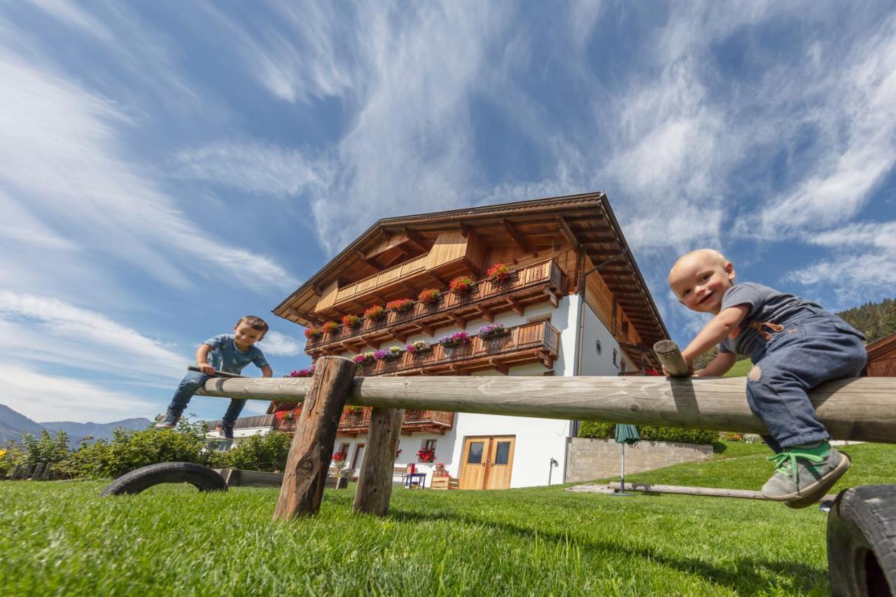 Vila Egarterhof San Candido Exteriér fotografie