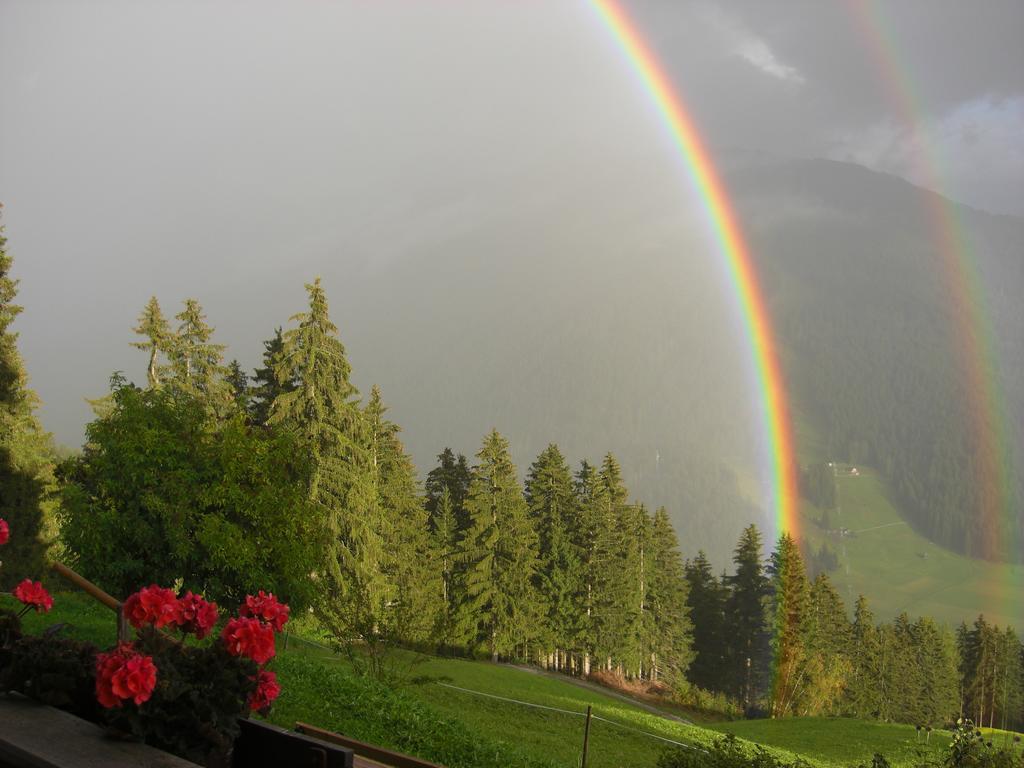Vila Egarterhof San Candido Exteriér fotografie